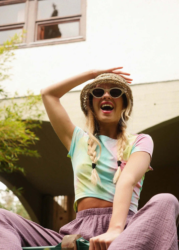 Komono KIKI Milk Havana Sunglasses — on model, sunglasses detail — MYFASHIONFRUIT