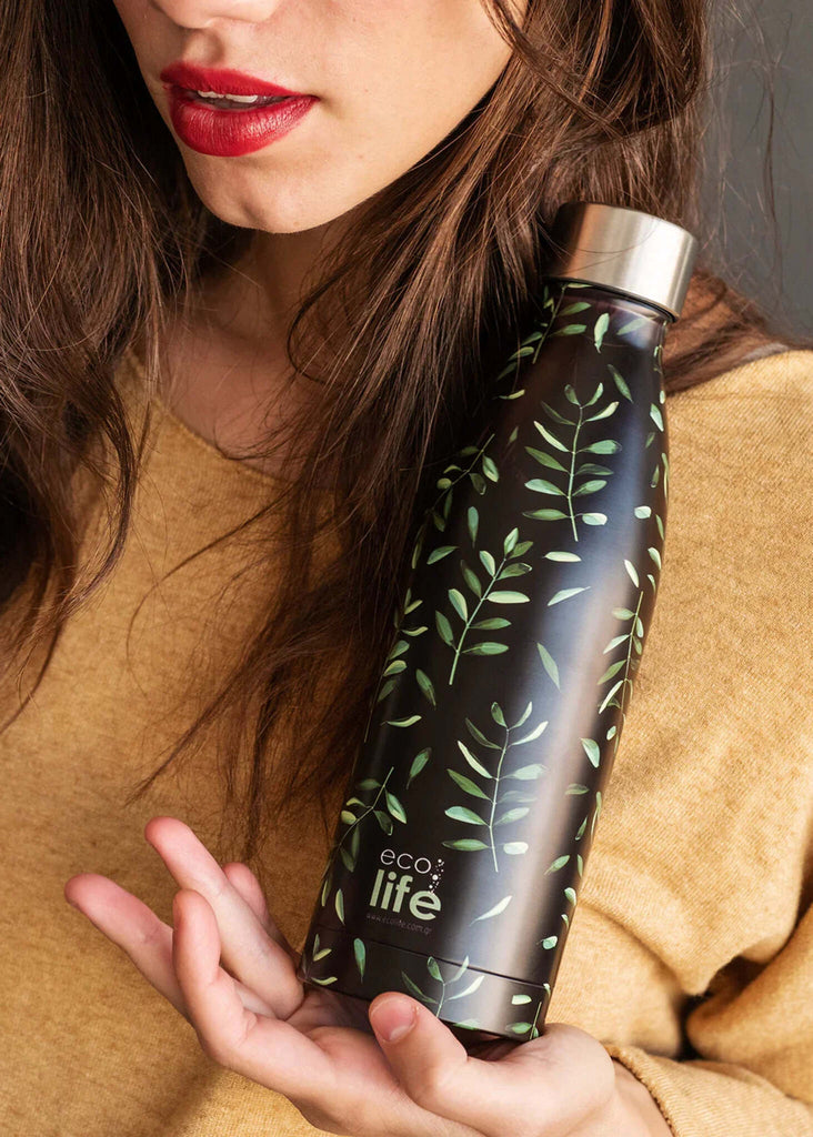 Ecolife Elaia Thermos — black bottle with leaf print on model — MYFASHIONFRUIT