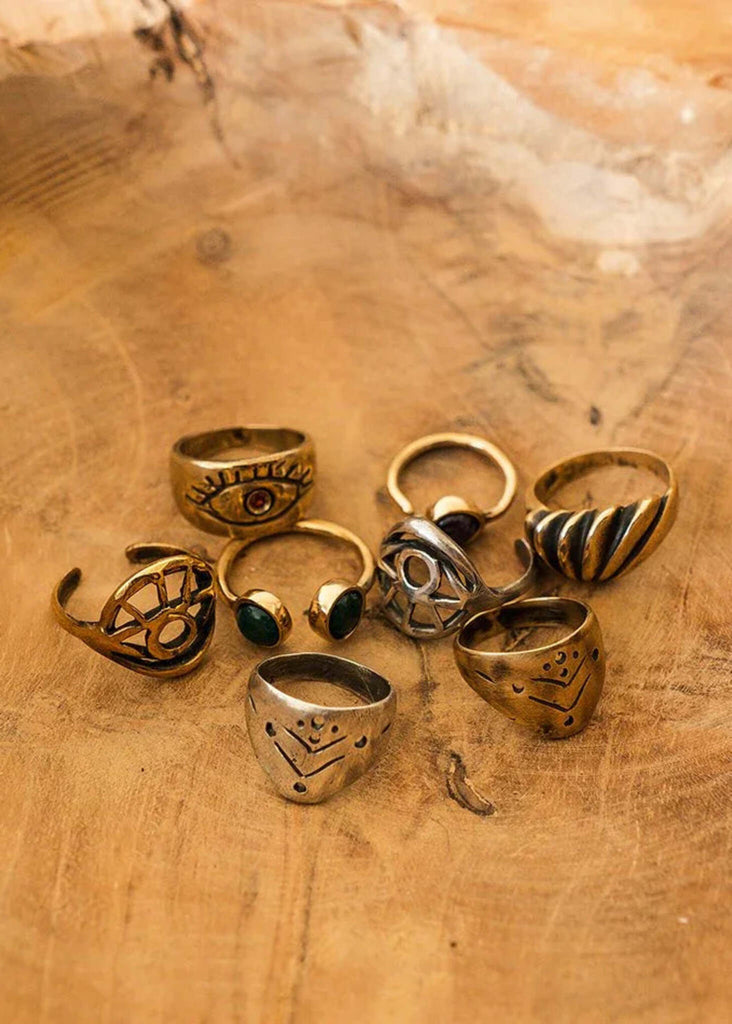 Magic Eye Garnet Ring — Assorted gold rings detail — MYFASHIONFRUIT