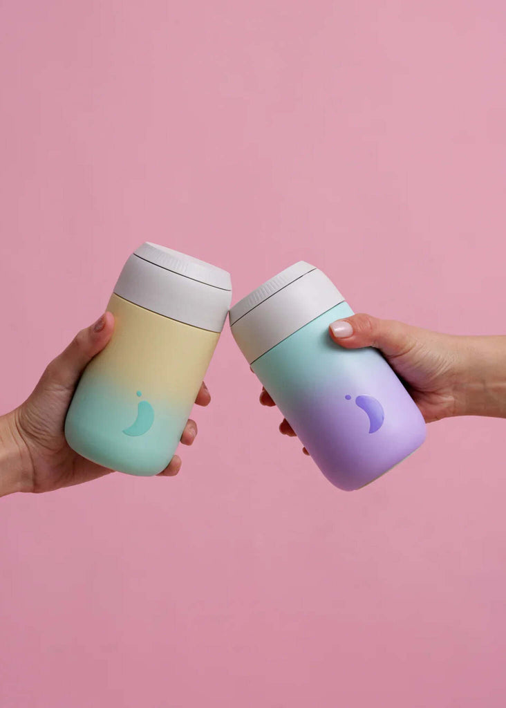 Chilly's Dusk Cup — Two gradient color cups in hands — MYFASHIONFRUIT