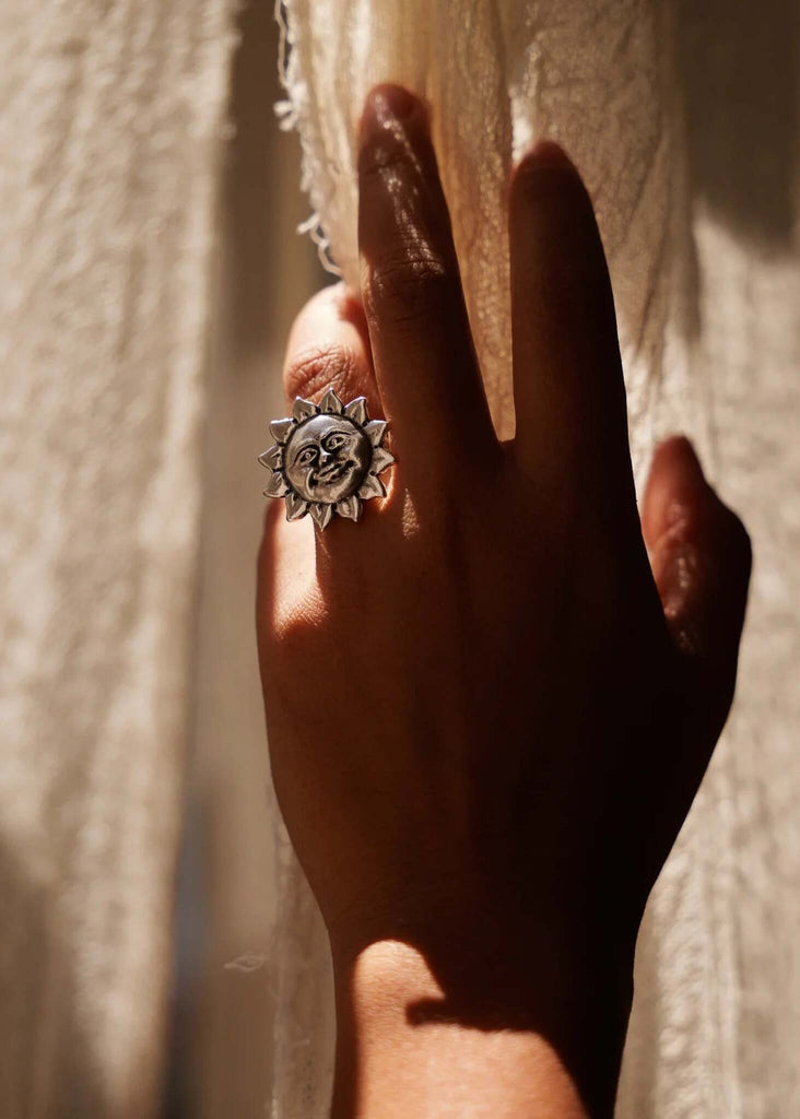 Saulė Ring — Silver sun ring on hand — MYFASHIONFRUIT