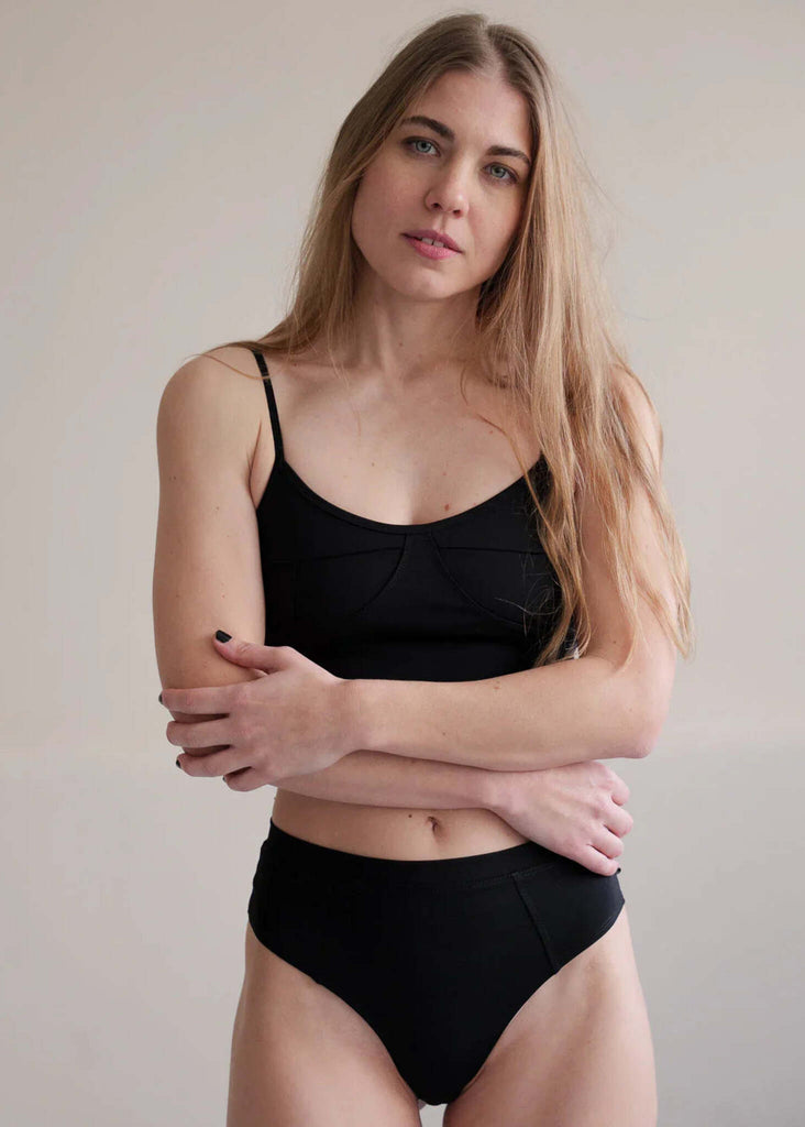 Eden Undies — Black set on model — MYFASHIONFRUIT