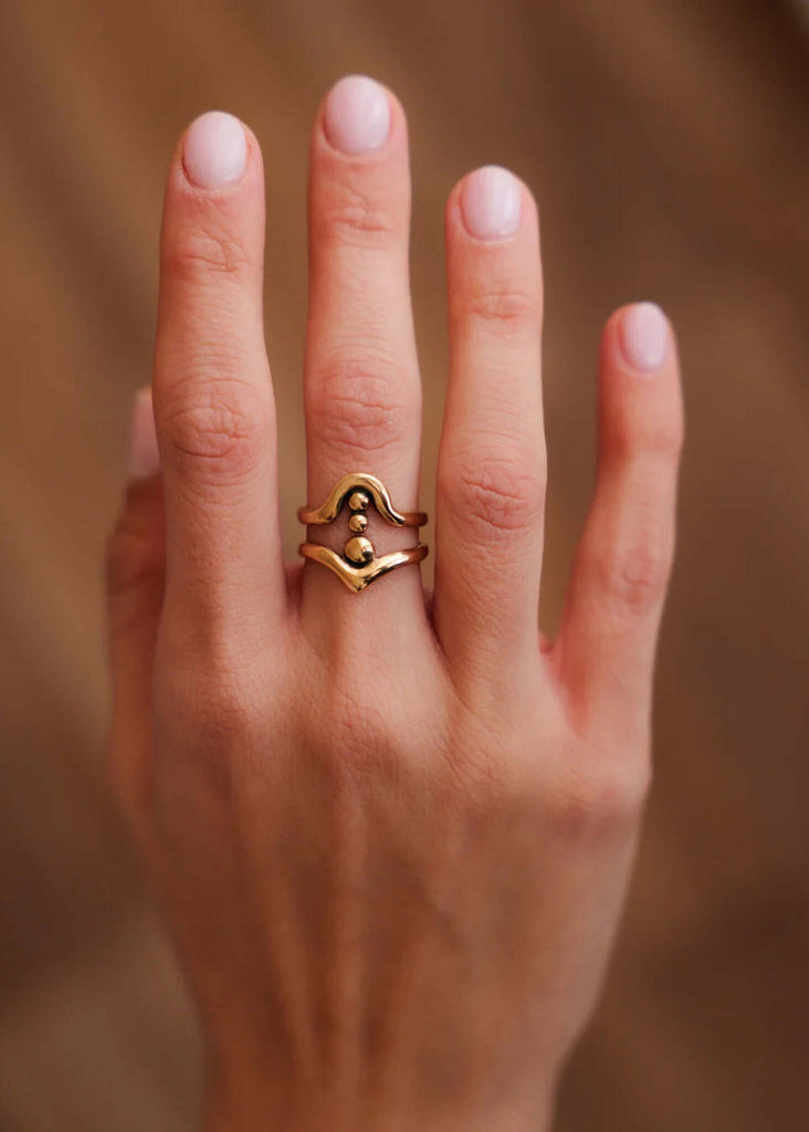Apollo Ring — gold rings on model's finger — MYFASHIONFRUIT