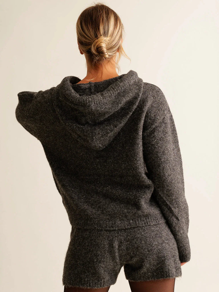 Myrtille Sweater — Grey knit hoodie & shorts on model — MYFASHIONFRUIT