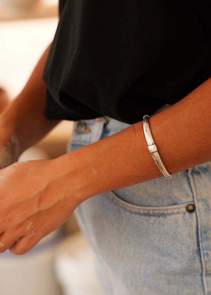 Lovis Bracelet — Silver bracelet on model — MYFASHIONFRUIT