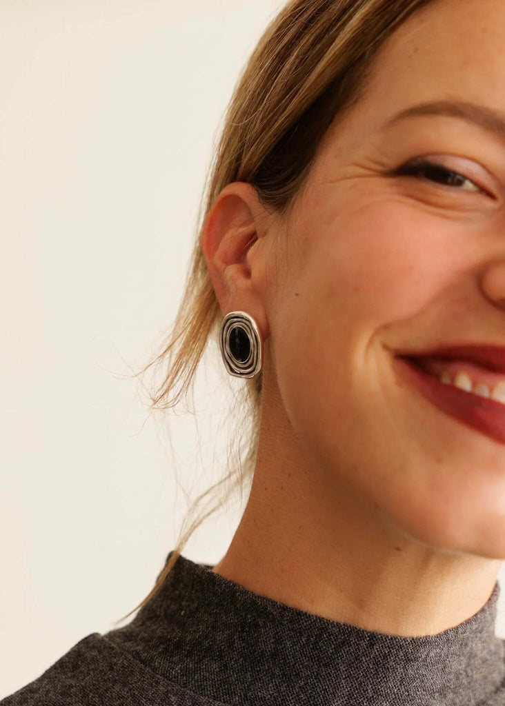 Milcah Earrings — Silver and black earring on model — MYFASHIONFRUIT