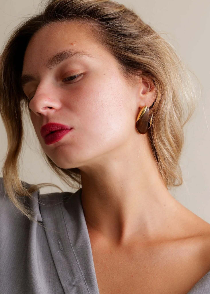 Andree Earrings — Brown & gold earrings on model — MYFASHIONFRUIT