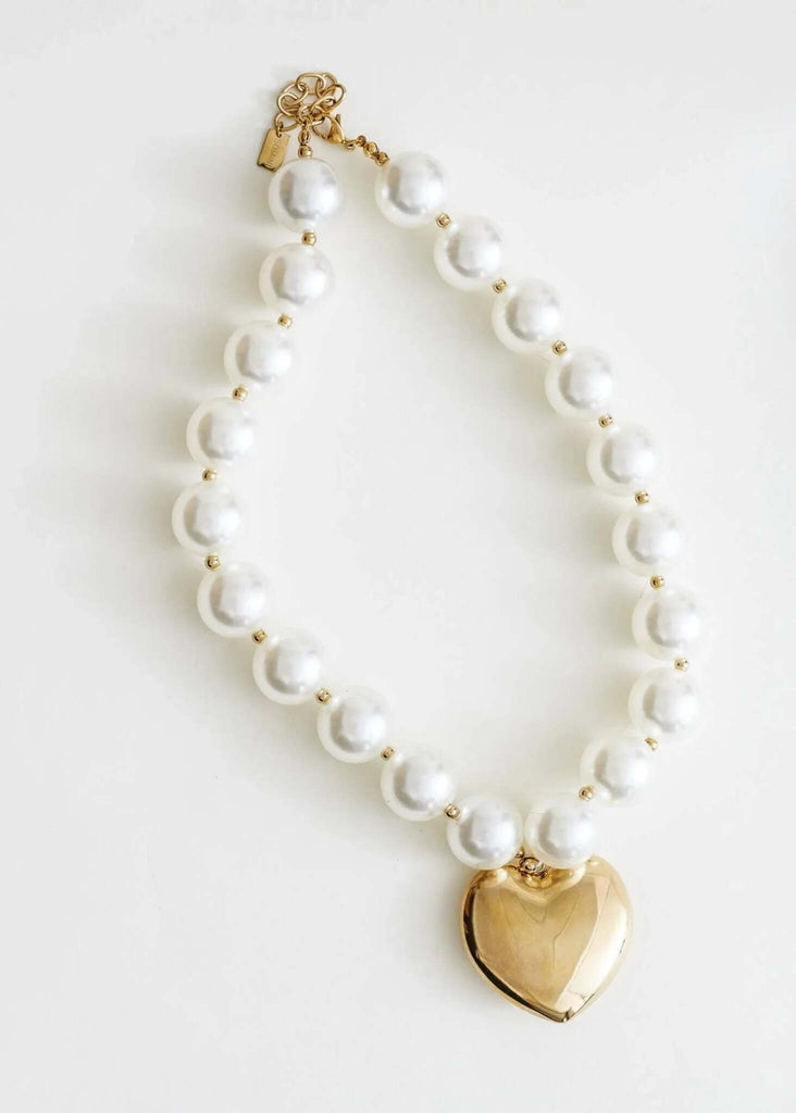 Jacqui Necklace — Pearl & gold heart necklace — MYFASHIONFRUIT