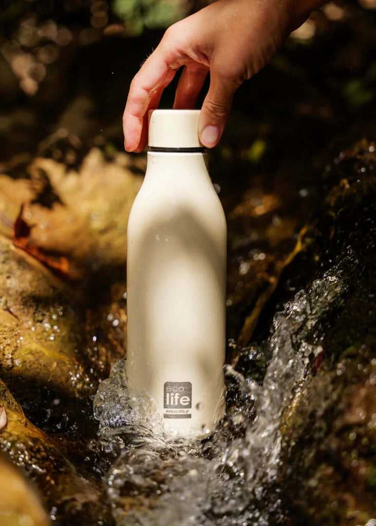 Ecolife Cream Thermos — Cream bottle in stream, detail — MYFASHIONFRUIT