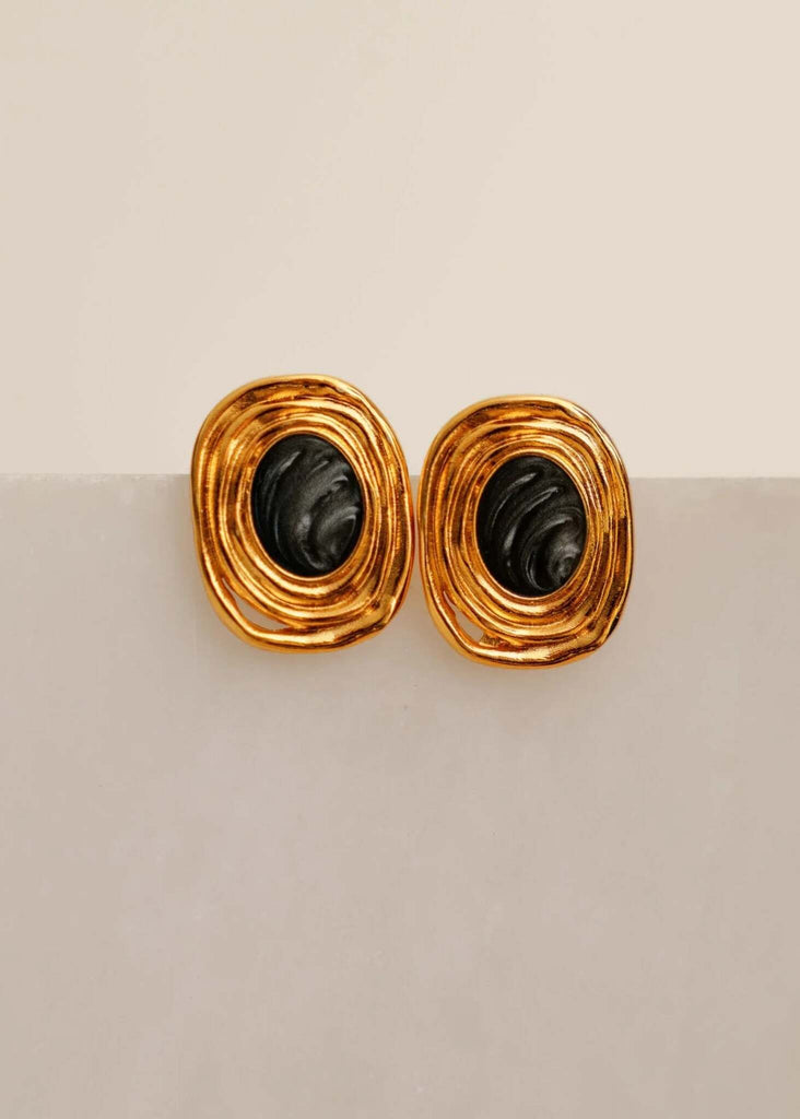 Milcah Earrings — Gold & black oval earrings, detail — MYFASHIONFRUIT
