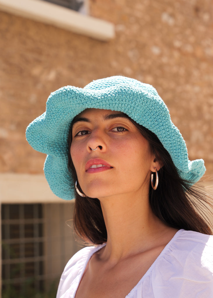 Mikki Hat