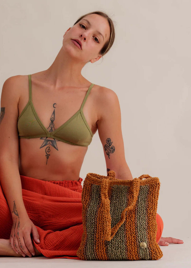Crochet Striped Bag — Striped knit bag with button, on model — MYFASHIONFRUIT