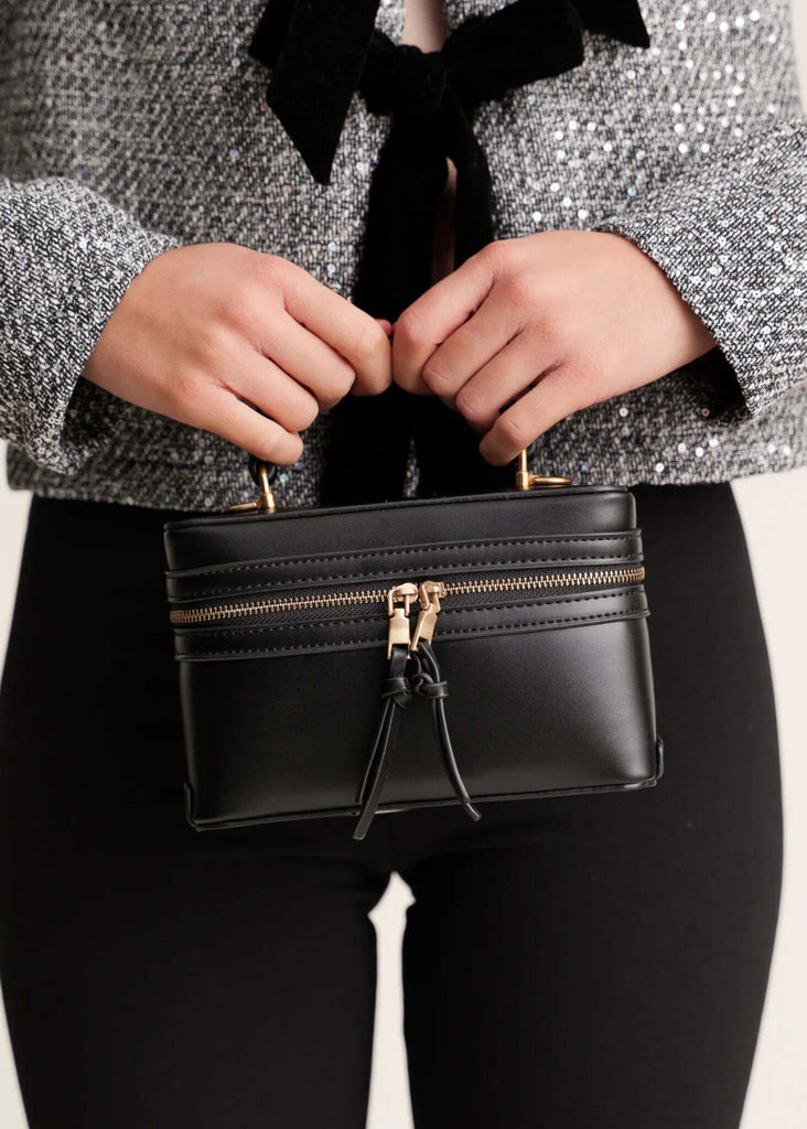 Bijou Bag — Black box bag with gold zippers, on model — MYFASHIONFRUIT