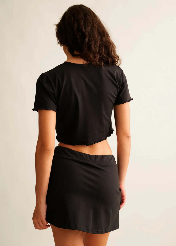 Madison Skirt — Black skirt on model, rear view — MYFASHIONFRUIT