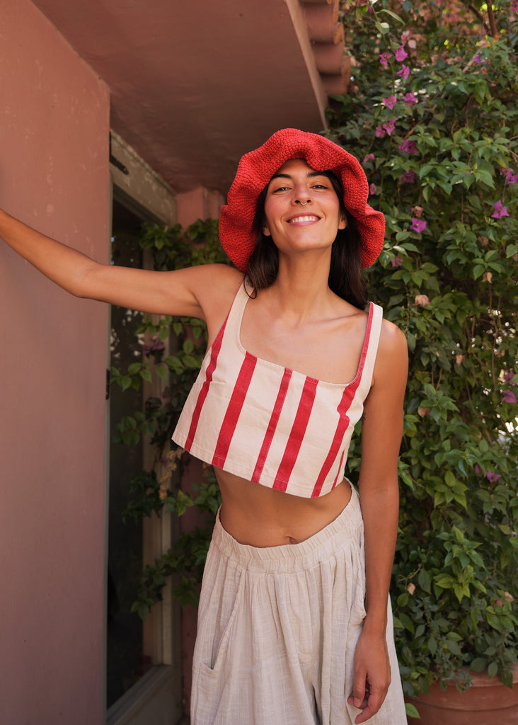 Mikki Hat