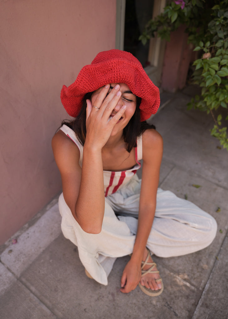 Mikki Hat
