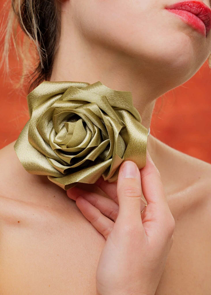 Bella Rose Necklace — Gold rose choker detail on model — MYFASHIONFRUIT