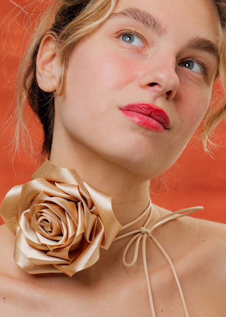 Bella Rose Necklace