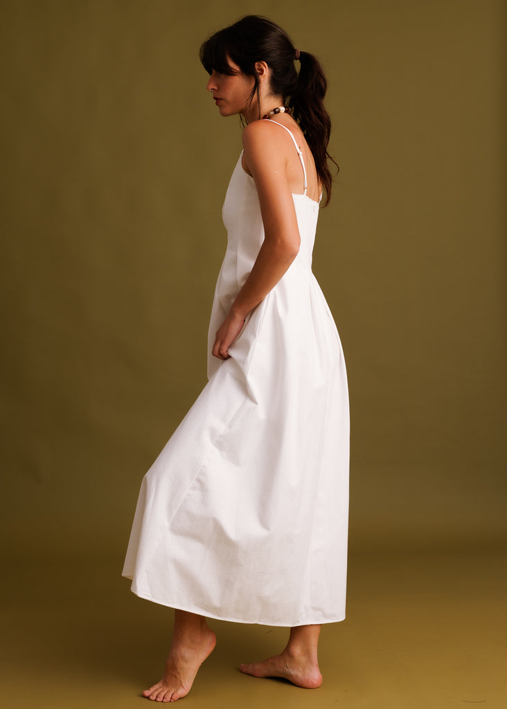 Erin Dress — White cotton dress on model — MYFASHIONFRUIT