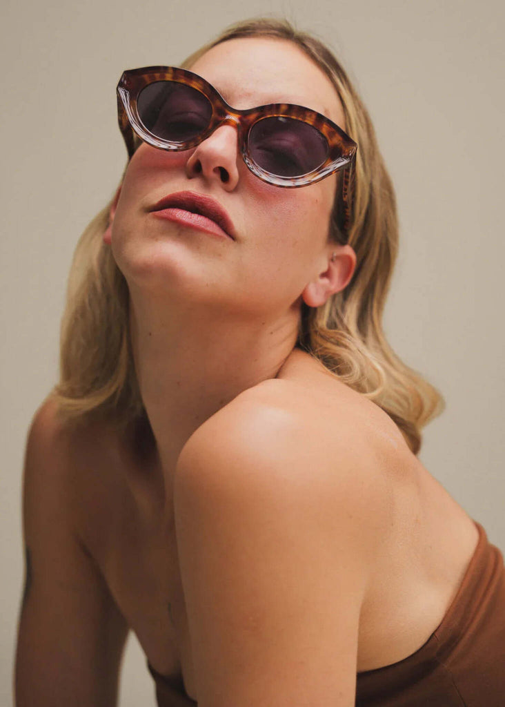 Komono GRACE Aquatic Sands Sunglasses — On model, tortoise frame — MYFASHIONFRUIT