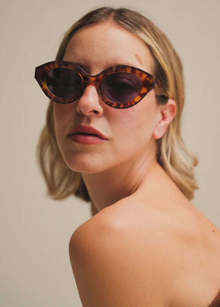 Komono GRACE Aquatic Sands Sunglasses — on model, tortoiseshell frame — MYFASHIONFRUIT