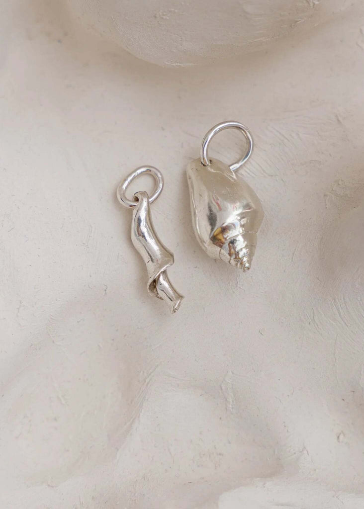 Thalassa Pendant — Silver shell pendants, detail — MYFASHIONFRUIT