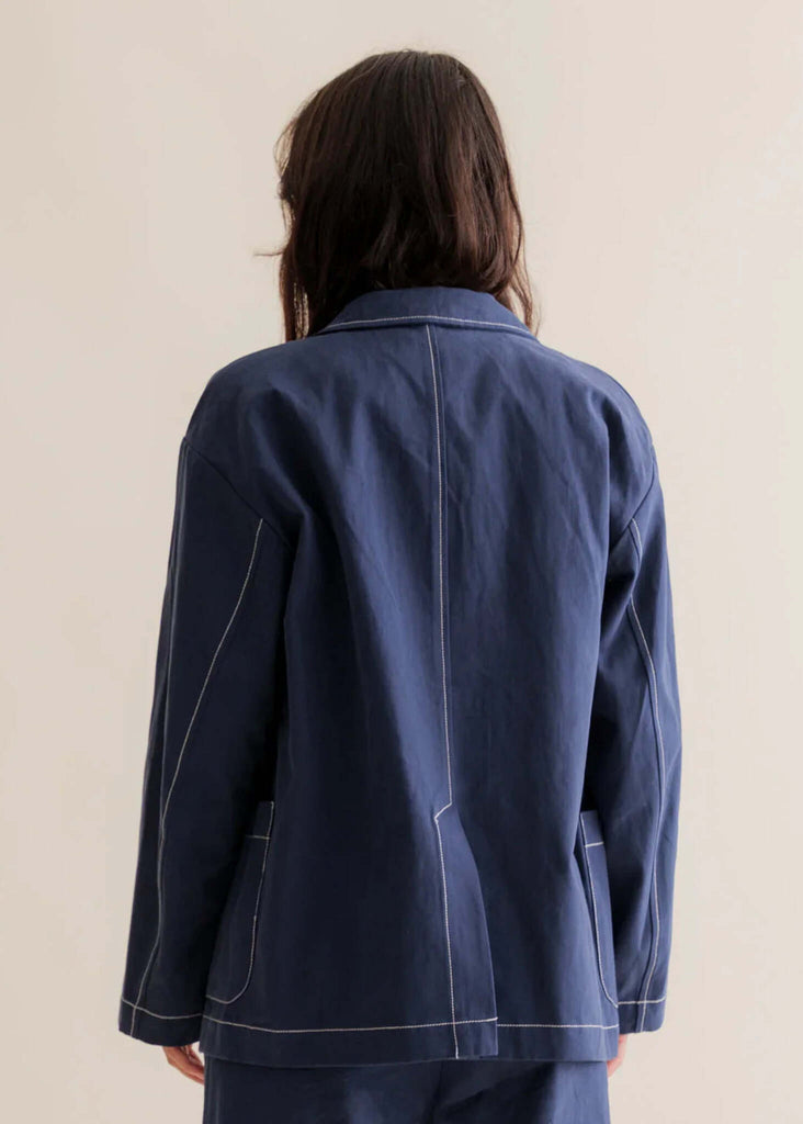 Robynne Overshirt — Blue cotton overshirt on model, back view — MYFASHIONFRUIT