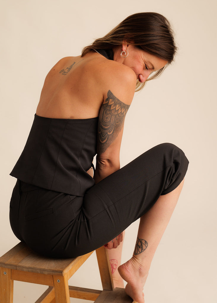 Cassiopée Waistcoat Top — Black halter style top on model — MYFASHIONFRUIT