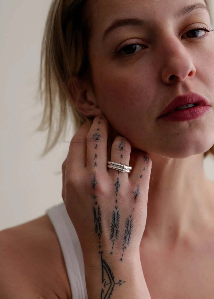 Hestia Ring — Silver ring on model's hand, detail — MYFASHIONFRUIT