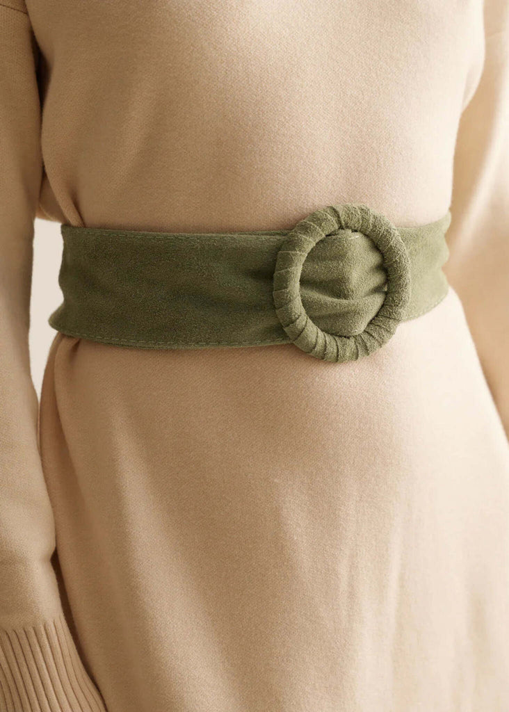 Ursula Belt — Green suede belt on model — MYFASHIONFRUIT