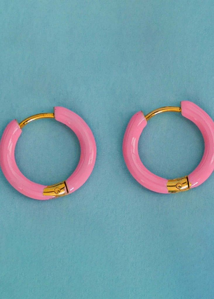 The Mood Hoops Candy — Pink enamel hoop earrings, detail — MYFASHIONFRUIT