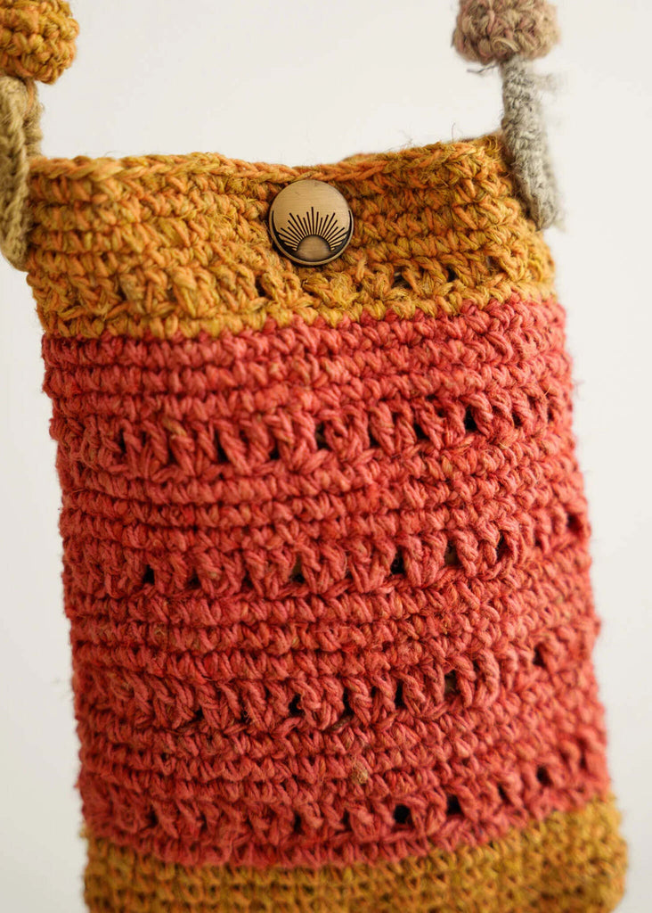 Makara Mini Bag — Crochet bag detail showing button — MYFASHIONFRUIT