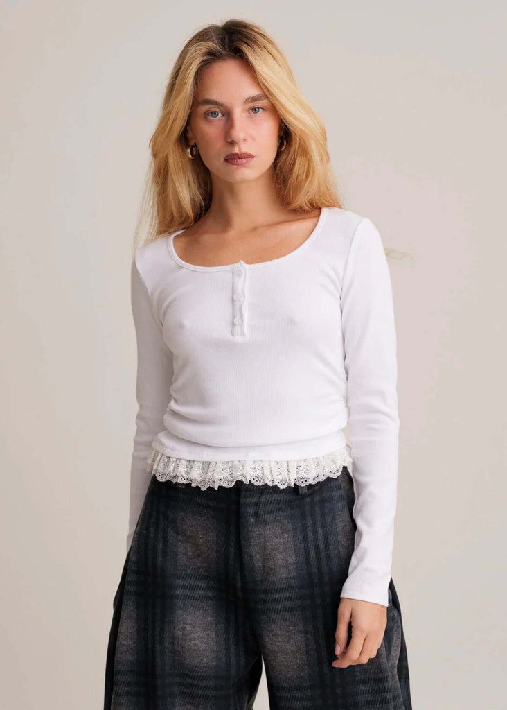 Calvina Top — White top with lace, on model — MYFASHIONFRUIT