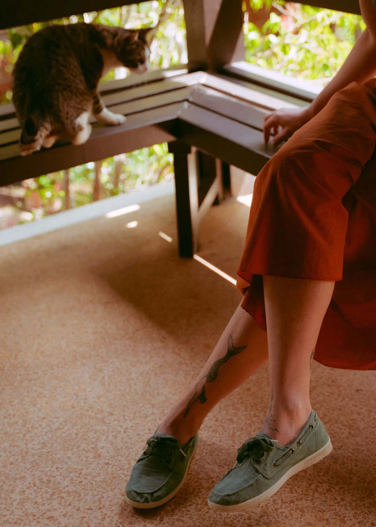 Old Alheli Boat Shoes — Olive shoes on model with rust pants — MYFASHIONFRUIT