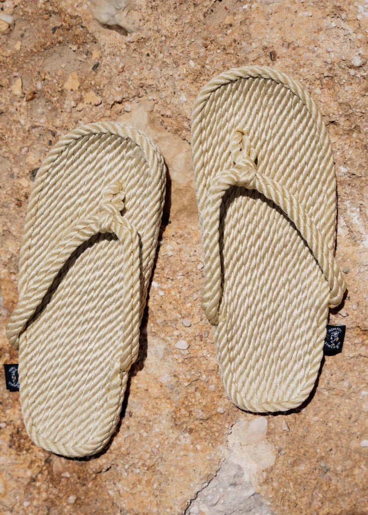 Thong Natural Sandals — Beige rope sandals detail — MYFASHIONFRUIT