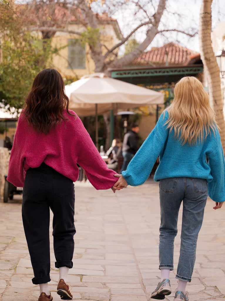 Thelma Sweater — Pink and blue sweaters on models, back view — MYFASHIONFRUIT
