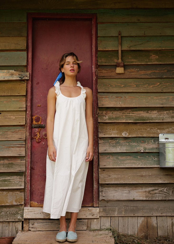 Zouzou Dress — White cotton dress on model — MYFASHIONFRUIT