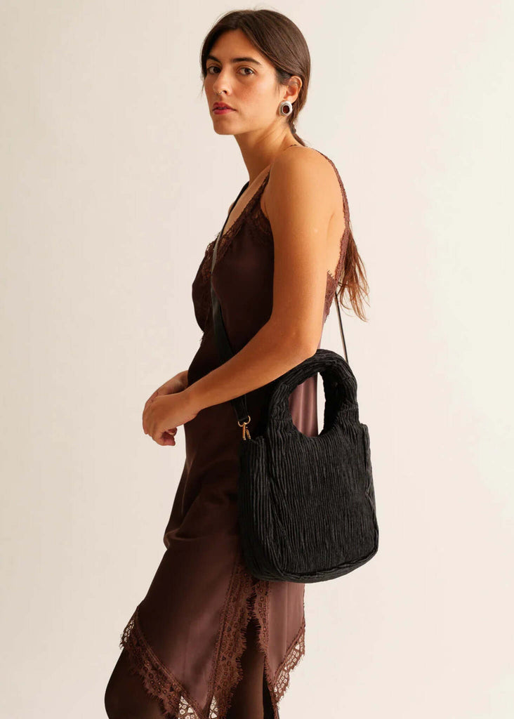 Maryse Bag — Black crinkled bag on model — MYFASHIONFRUIT