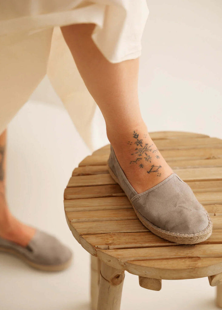 Old Merle Espadrilles — Grey suede espadrille on model, detail — MYFASHIONFRUIT