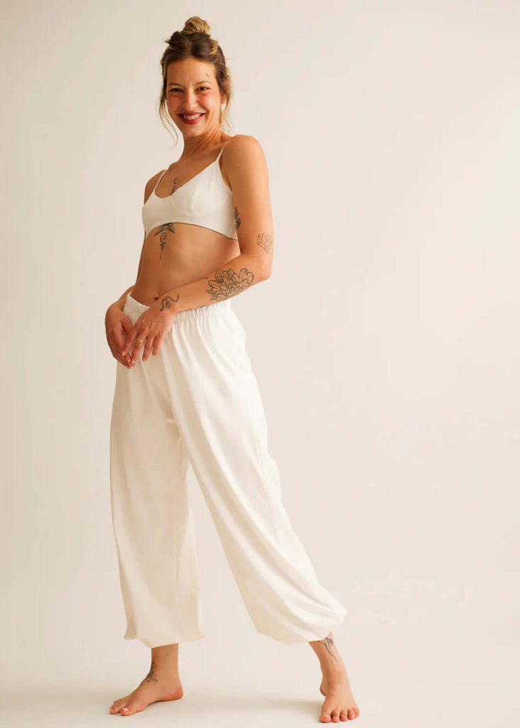 Goa Pants — White pants with elastic waist on model — MYFASHIONFRUIT