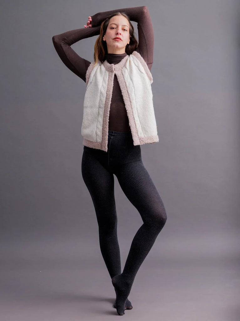 Ameline Vest — White & beige furry vest on model — MYFASHIONFRUIT