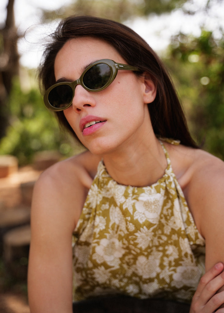 Komono ANA Hazel Sunglasses — Green oval sunglasses on model — MYFASHIONFRUIT