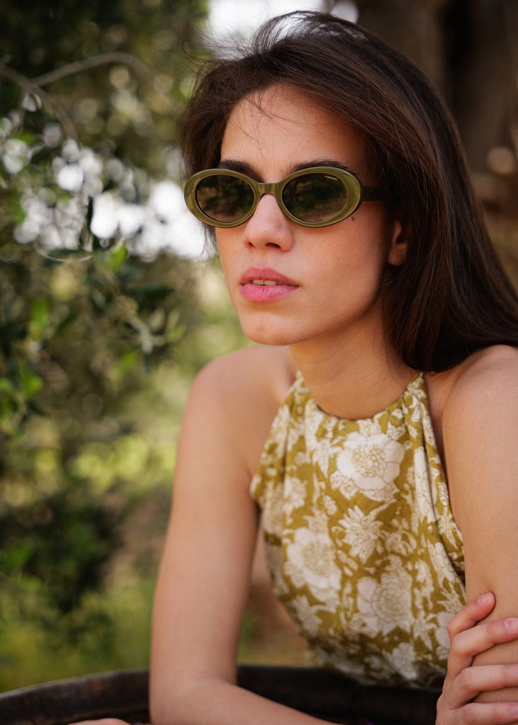 Komono ANA Hazel Sunglasses — Green oval sunglasses on model — MYFASHIONFRUIT