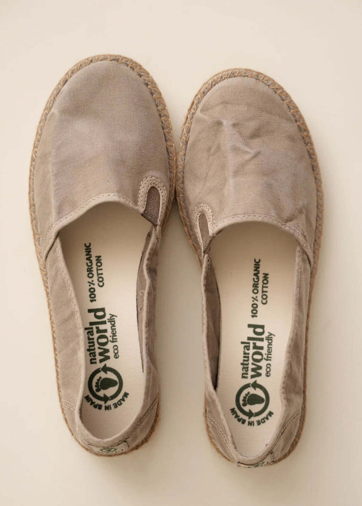 Old Merle Espadrilles — Taupe canvas espadrilles with jute trim, detail — MYFASHIONFRUIT