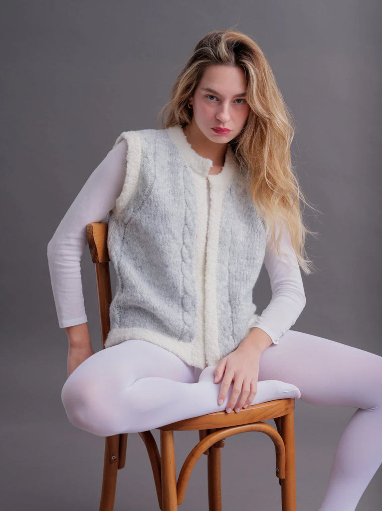Ameline Vest