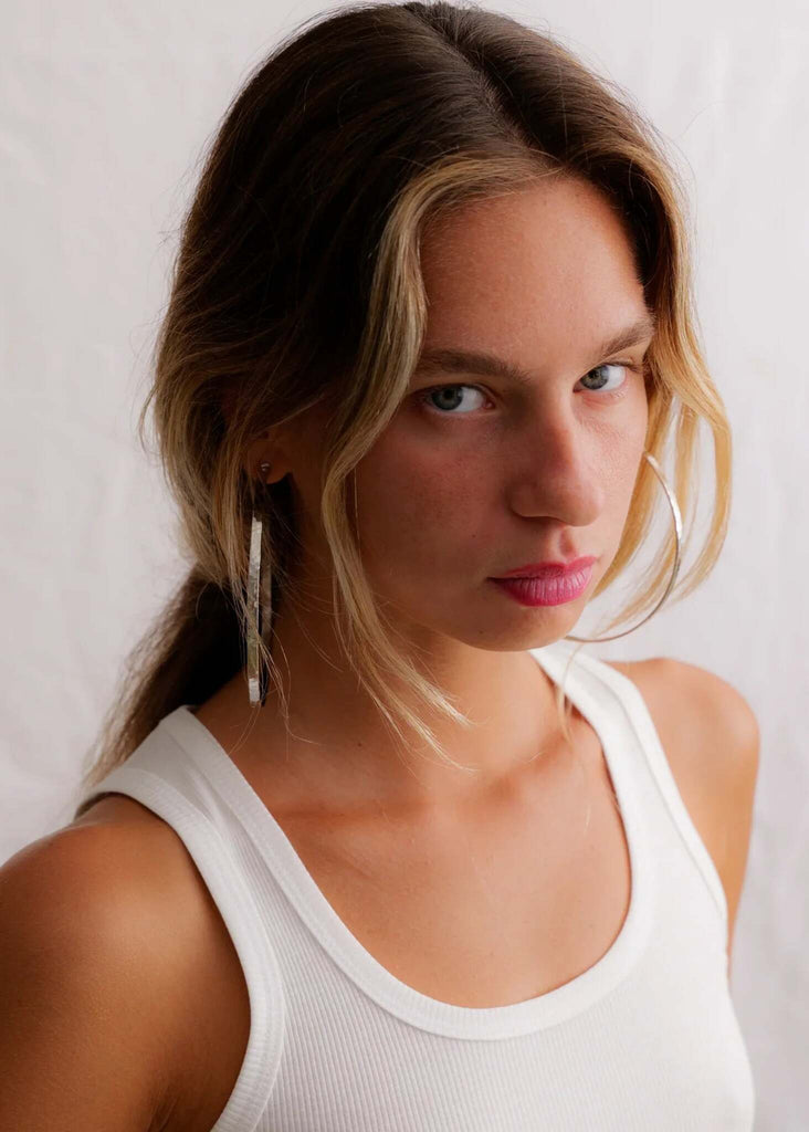 Roxana Silver Hoops — silver hoops on model — MYFASHIONFRUIT
