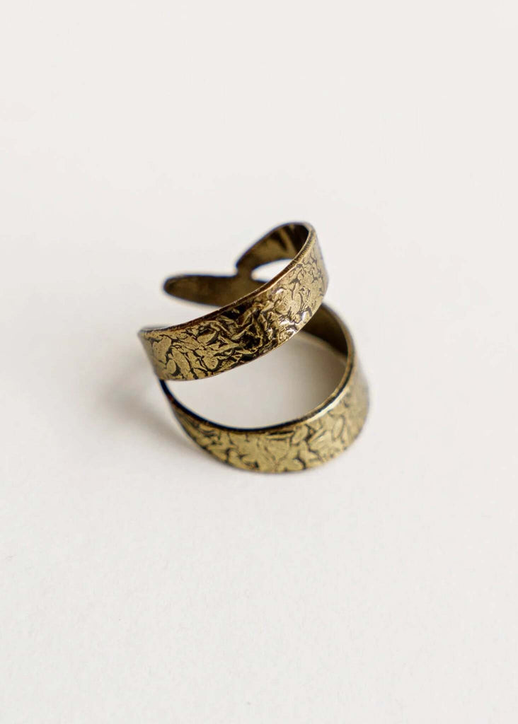 Fall Apart Bronze Ring — Bronze textured ring detail — MYFASHIONFRUIT