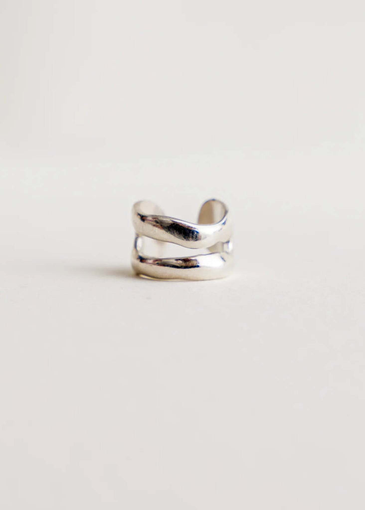 Vincent Minimal Ear Cuff - detail of silver cuff — MYFASHIONFRUIT