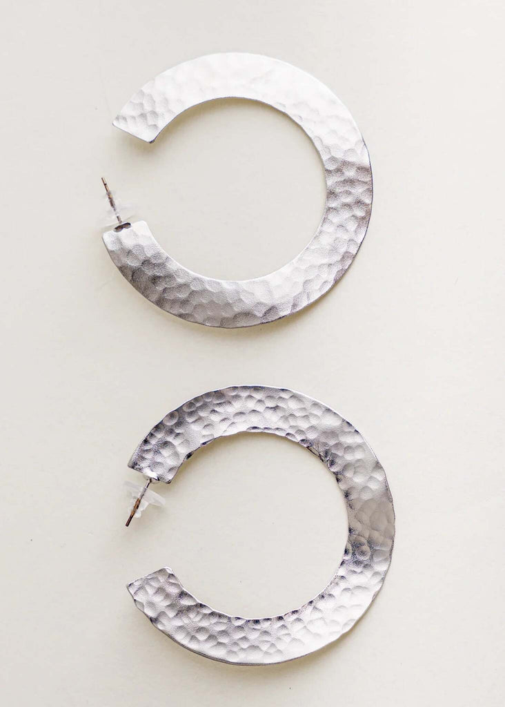 Candra Silver Hoops — Silver hammered hoops detail — MYFASHIONFRUIT