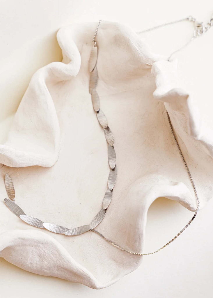 Edyth Necklace — Silver pendant necklace detail — MYFASHIONFRUIT